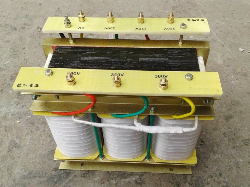 三相隔离黄桃视频APP在线看污380V转220V